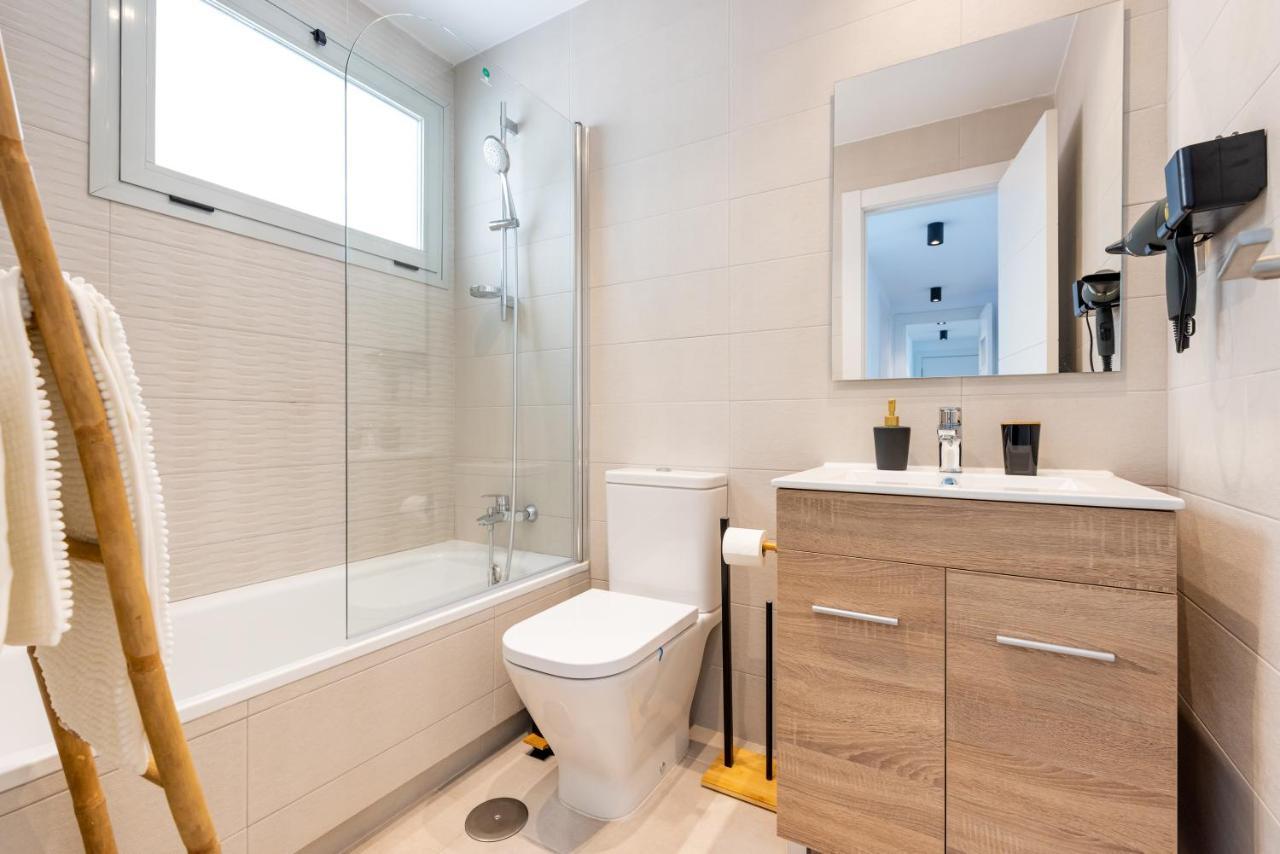 Wintowinrentals Whitestones Amazing Apartment Torremolinos Bagian luar foto